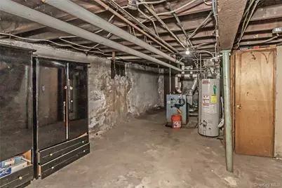 10341 101st Street, Ozone Park, NY 11417 - Photo 22