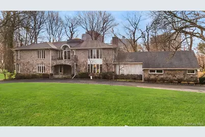 22 Lake Road, Great Neck, NY 11020 - Photo 1