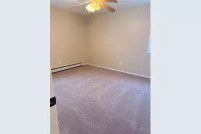 549 Blue Point Road, Farmingville, NY 11738 - Photo 8