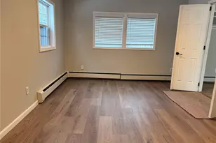 549 Blue Point Rd, Farmingville, NY 11738 - Photo 2