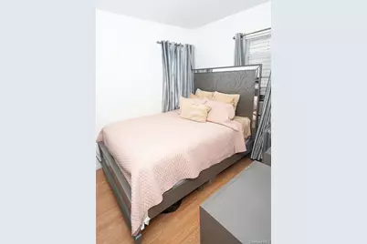 11411 207th Street, Cambria Heights, NY 11411 - Photo 14