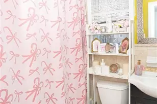 11411 207th St, Cambria Heights, NY 11411 - Photo 10