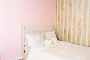 11411 207th St, Cambria Heights, NY 11411 - Photo 8