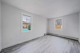 45 Redington St, Bay Shore, NY 11706 - Photo 18