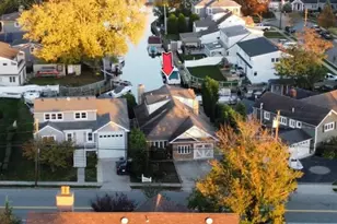 119 Alhambra Rd, Massapequa, NY 11758 - Photo 6