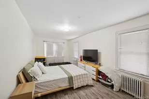 1038 Traymore Blvd, Island Park, NY 11558 - Photo 12