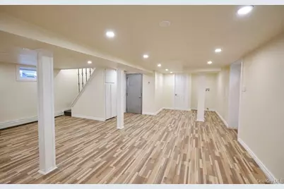 24120 83rd Avenue, Bellerose, NY 11426 - Photo 26