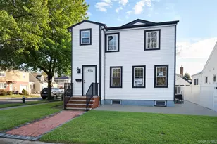 241-20 83rd Ave, Bellerose, NY 11426 - Photo 1