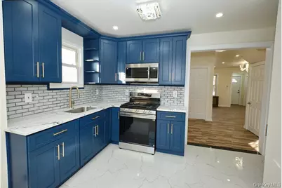 24120 83rd Avenue, Bellerose, NY 11426 - Photo 8