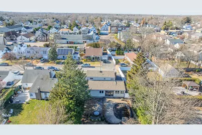 2181 Hortense Avenue, Seaford, NY 11783 - Photo 36