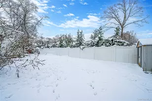 1277 Hummel Ave, Holbrook, NY 11741 - Photo 32