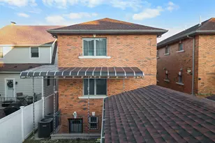 17-34 149th St, Whitestone, NY 11357 - Photo 4