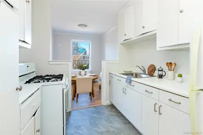 474 W 238th Street #4I, Bronx, NY 10463 - Photo 4