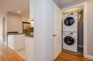 661 W Broadway, Long Beach, NY 11561 - Photo 14