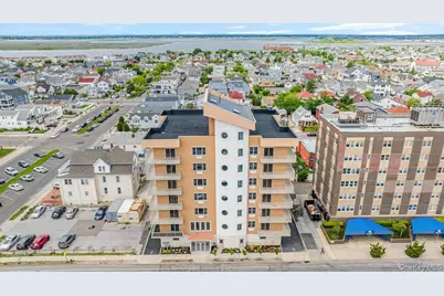 661 W Broadway #402, Long Beach, NY 11561 - Photo 34