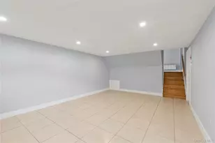 27 Meadowfield Ln, Glen Cove, NY 11542 - Photo 18