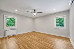 27 Meadowfield Ln, Glen Cove, NY 11542 - Photo 18