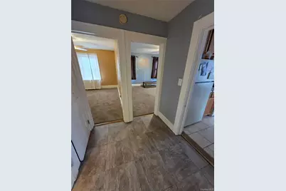 121 4th Street, Hicksville, NY 11801 - Photo 6