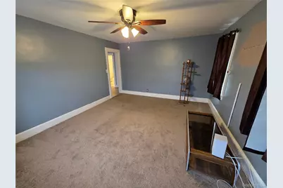 121 4th Street, Hicksville, NY 11801 - Photo 2