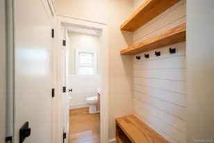 60 Ramble Ln, Levittown, NY 11756 - Photo 10