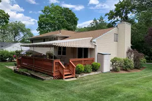 10 Dellwood Rd, White Plains, NY 10605 - Photo 22