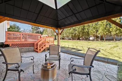 10 Dellwood Road, White Plains, NY 10605 - Photo 26