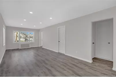 820 Jefferson Street, Baldwin, NY 11510 - Photo 6