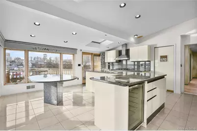 31 Clover Place, New Rochelle, NY 10805 - Photo 14