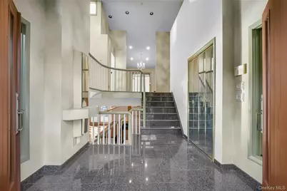 31 Clover Place, New Rochelle, NY 10805 - Photo 6