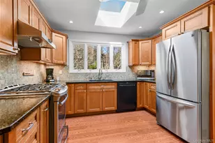 60 Overhill Rd, New Rochelle, NY 10804 - Photo 20