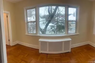 14 E 236th St, Bronx, NY 10470 - Photo 2