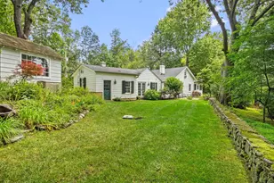 8 S Bedford Rd, Pound Ridge, NY 10576 - Photo 6