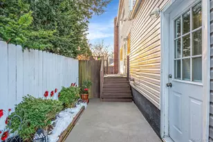 15 Macon St, Lindenhurst, NY 11757 - Photo 6