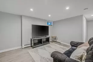 15 Macon St, Lindenhurst, NY 11757 - Photo 40