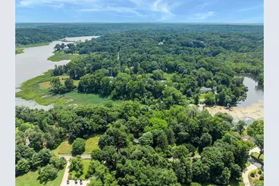 31 Factory Pond Road, Locust Valley, NY 11560 - Photo 8