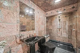 86-15 77th Ave, Glendale, NY 11385 - Photo 20