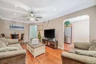 86-15 77th Ave, Glendale, NY 11385 - Photo 12