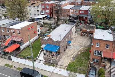 1021 E 213th Street, Bronx, NY 10469 - Photo 2