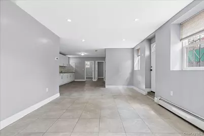 1021 E 213th Street, Bronx, NY 10469 - Photo 14