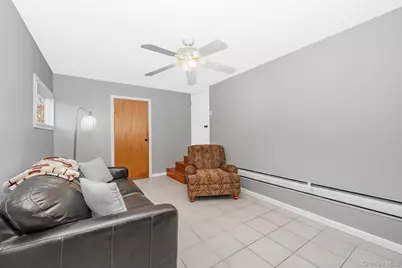 1175 Little East Neck Road, West Babylon, NY 11704 - Photo 16