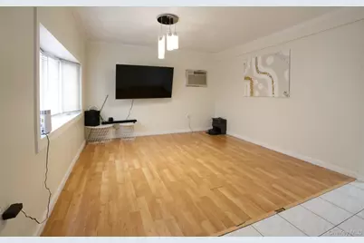 59 Corncrib Lane, Levittown, NY 11756 - Photo 4