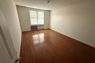 86-16 60th Ave, Flushing, NY 11373 - Photo 6