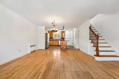 238A Throggs Neck Boulevard, Bronx, NY 10465 - Photo 20