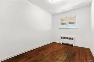 238A Throggs Neck Blvd, Bronx, NY 10465 - Photo 24