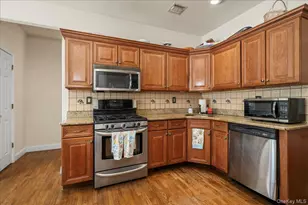 18 Coach House Ct, New Windsor, NY 12553 - Photo 12