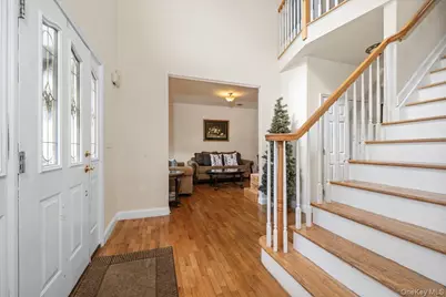 18 Coach House Court, New Windsor, NY 12553 - Photo 6