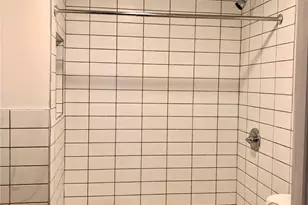 1823 Amethyst St, Bronx, NY 10462 - Photo 8