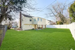 25 Ford Dr W, Massapequa, NY 11758 - Photo 24