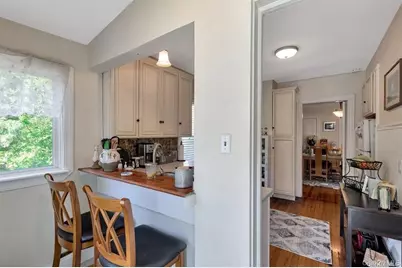 26 Burtis Avenue, Oyster Bay, NY 11771 - Photo 4