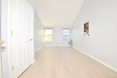 14 Kensington Way, Middletown, NY 10940 - Photo 16